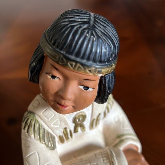 Vintage 1954 Pair of Native American Statues Universal Statuary Co Chicago - Picture 6 of 10